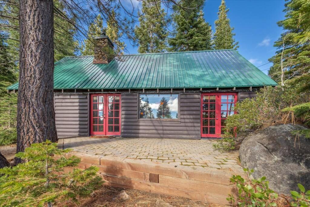 Coziest Cabin In Tahoe W Stone Fireplace Comfy Beds Close To Slopes & Lake Carnelian Bay Exteriér fotografie