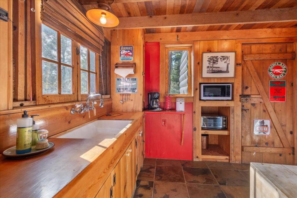 Coziest Cabin In Tahoe W Stone Fireplace Comfy Beds Close To Slopes & Lake Carnelian Bay Exteriér fotografie
